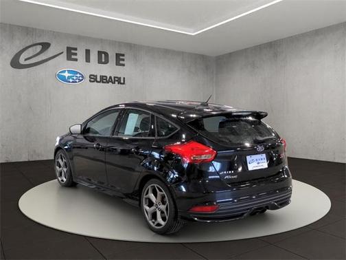 2018 Ford Focus ST Base