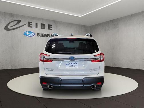 Crystal White Pearl 2025 Subaru Ascent Premium