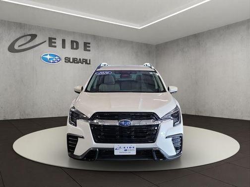 Crystal White Pearl 2025 Subaru Ascent Premium