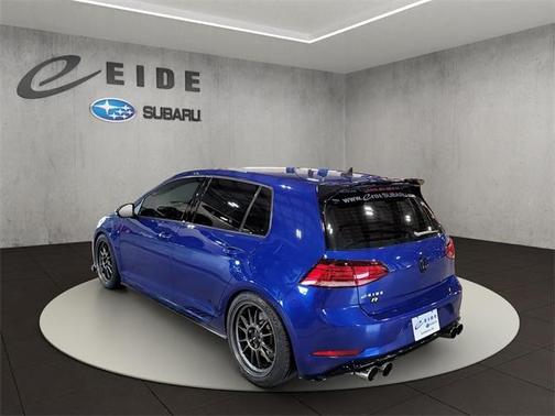 2018 Volkswagen Golf R 2.0T w/DCC & Navigation