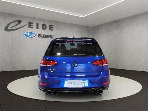 2018 Volkswagen Golf R 2.0T w/DCC & Navigation