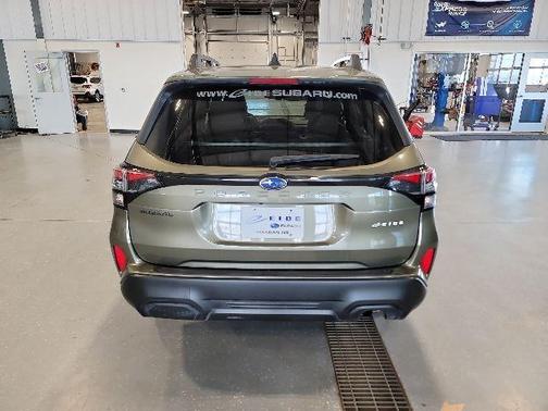 Autumn Green Metallic 2025 Subaru Forester Premium