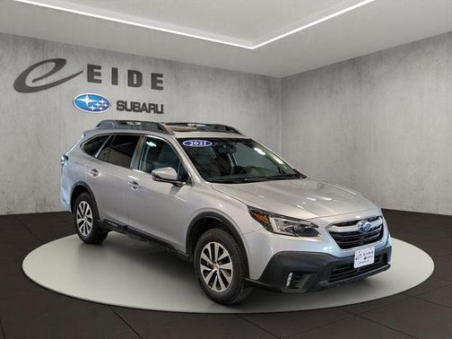 Ice Silver Metallic 2021 Subaru Outback Premium