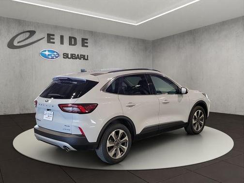 Space Silver 2025 Ford Escape Platinum