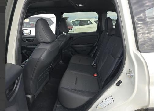 Crystal White Pearl 2025 Subaru Forester Premium