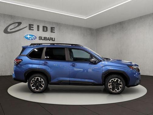 Blue Pearl 2026 Subaru Forester Premium