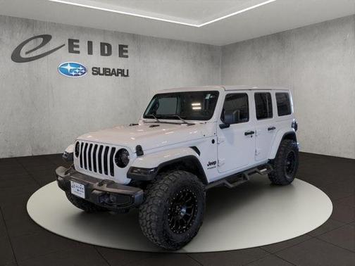 2021 Jeep Wrangler Unlimited Sahara Altitude