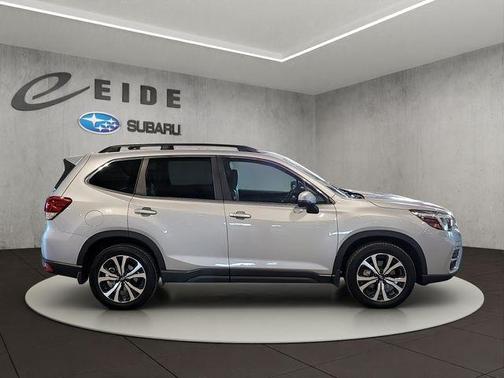 Ice Silver Metallic 2019 Subaru Forester Limited