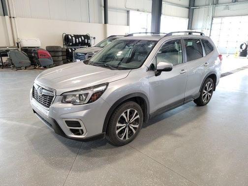 Ice Silver Metallic 2019 Subaru Forester Limited
