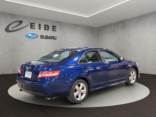 Blue Ribbon Metallic 2010 Toyota Camry SE