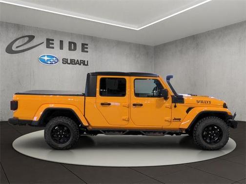 2021 Jeep Gladiator Sport