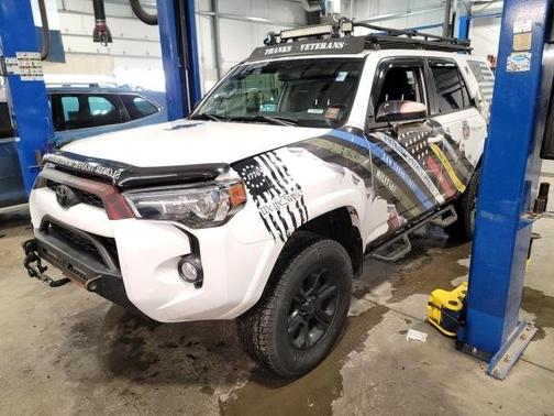 2018 Toyota 4Runner SR5