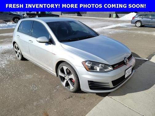 2017 Volkswagen Golf GTI S 4-Door