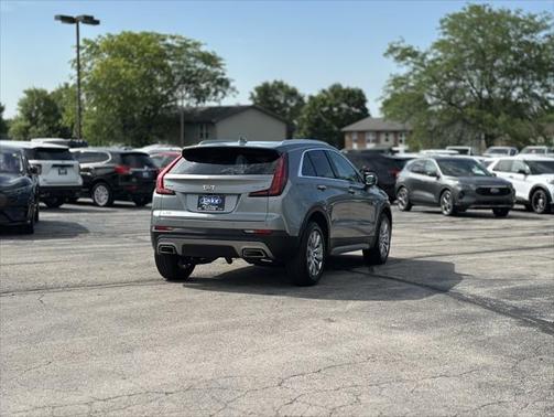 2023 Cadillac XT4 Premium Luxury