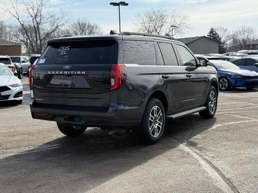 2026 Ford Expedition Active