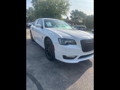 2022 Chrysler 300 Touring