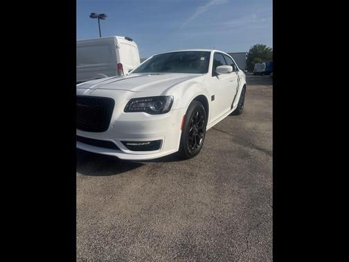 2022 Chrysler 300 Touring