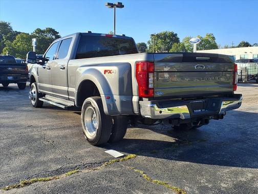 2022 Ford F-350 XLT