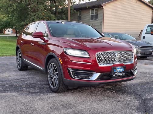 2019 Lincoln Nautilus Reserve
