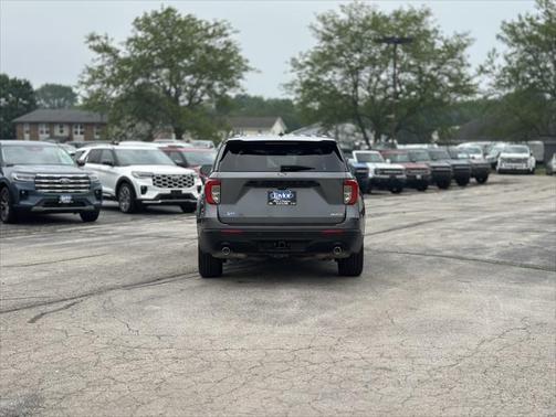 2022 Ford Explorer ST-Line