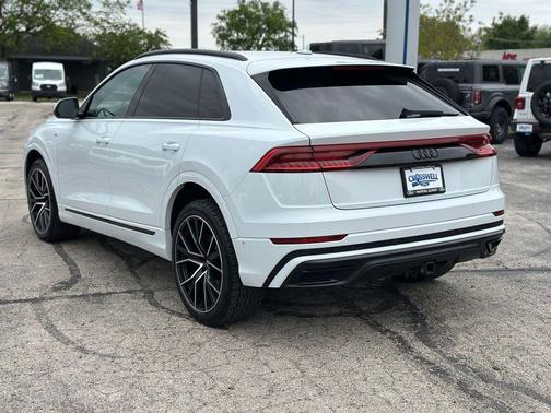 Glacier White 2019 Audi Q8 3.0T Premium Plus