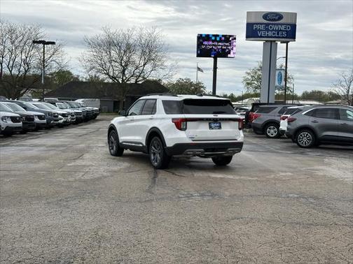 2025 Ford Explorer Active