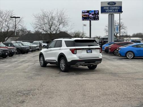 2025 Ford Explorer Active