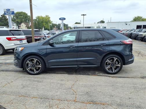 2022 Ford Edge ST