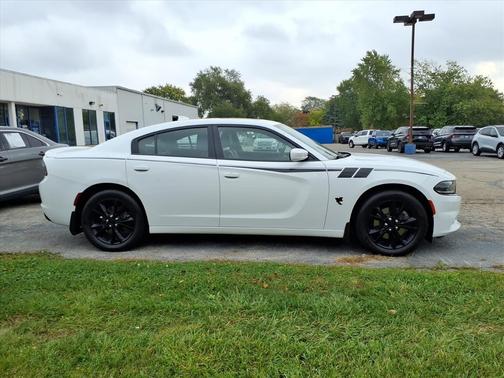 2020 Dodge Charger SXT