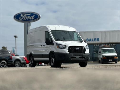 2022 Ford Transit-250 Base