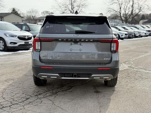 2026 Ford Explorer Active w/200A Pkg