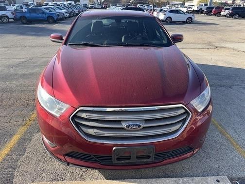 2014 Ford Taurus SEL
