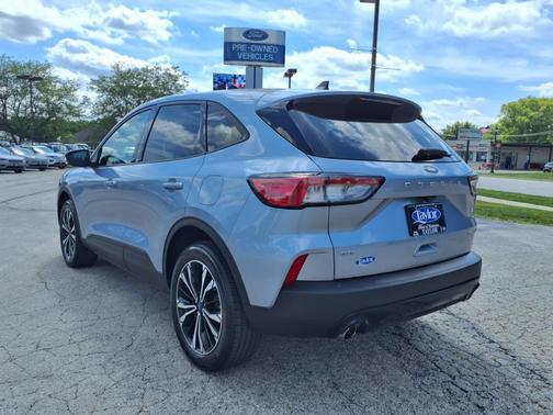 2022 Ford Escape SE