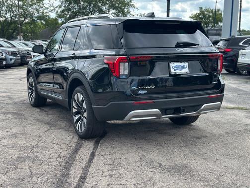 Black Metallic 2026 Ford Explorer Platinum 4WD