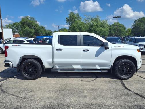 2019 Chevrolet Silverado 1500 Custom