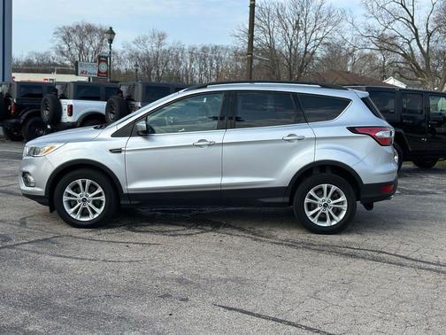Ingot Silver 2018 Ford Escape SE