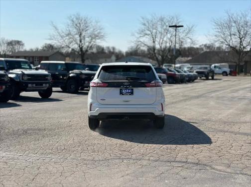 2022 Ford Edge ST Line