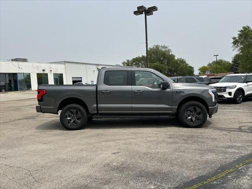 2025 Ford F-150 Lightning Flash