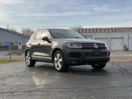2012 Volkswagen Touareg TDI Lux