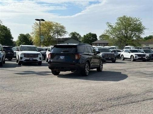 2020 Ford Explorer ST