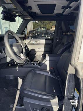 Shadow Black 2025 Ford Bronco Badlands