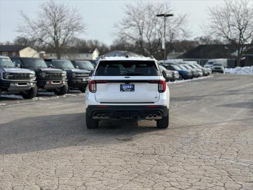 2025 Ford Explorer ST