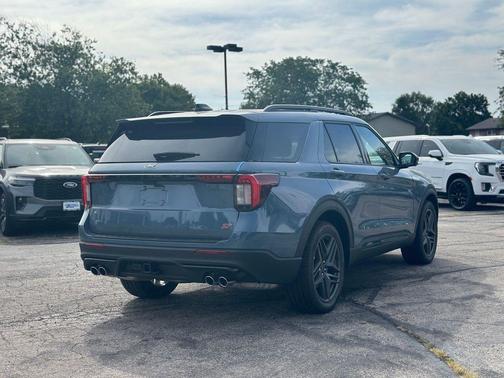 Vapor Blue Metallic 2026 Ford Explorer ST