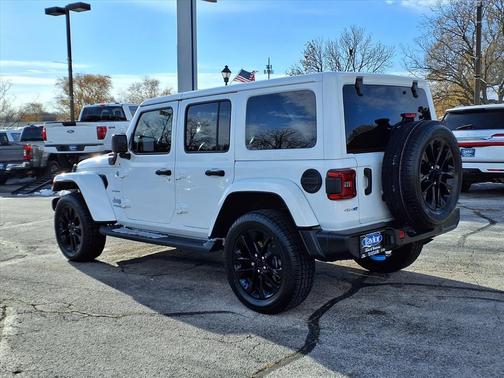 2022 Jeep Wrangler Unlimited 4xe Sahara