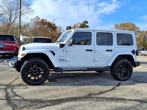2022 Jeep Wrangler Unlimited 4xe Sahara