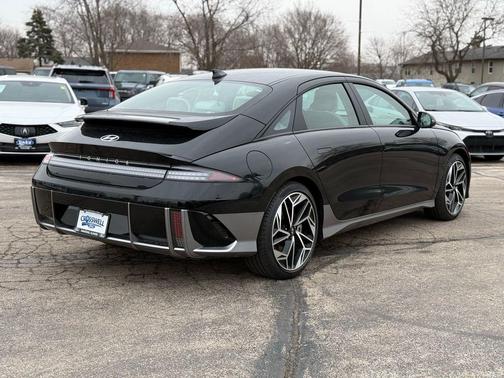 2024 Hyundai IONIQ 6 SEL