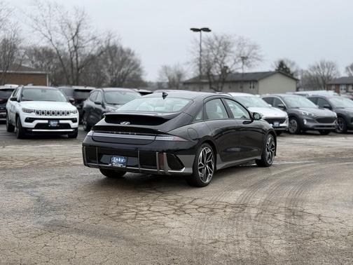 2024 Hyundai IONIQ 6 SEL