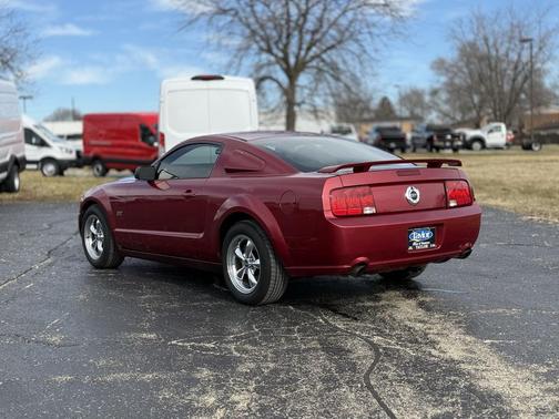 2005 Ford Mustang GT