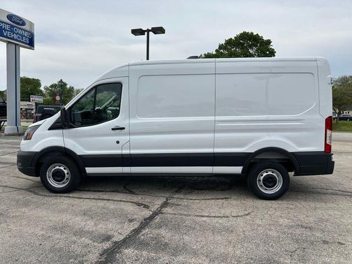 Oxford White 2026 Ford Transit-250 Base