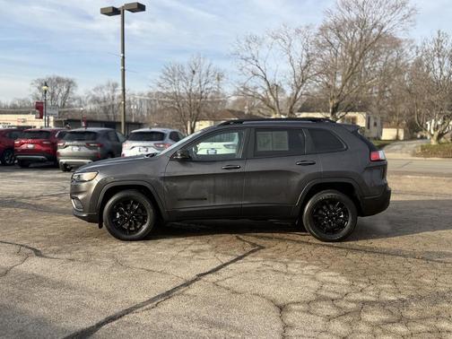 2023 Jeep Cherokee Altitude